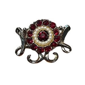 Vintage red rhinestone brooch